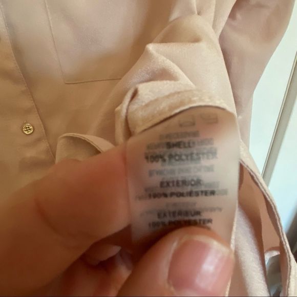 Calvin Klein CK logo loose fit mauve button front blouse size Medium EUC - Picture 5 of 7